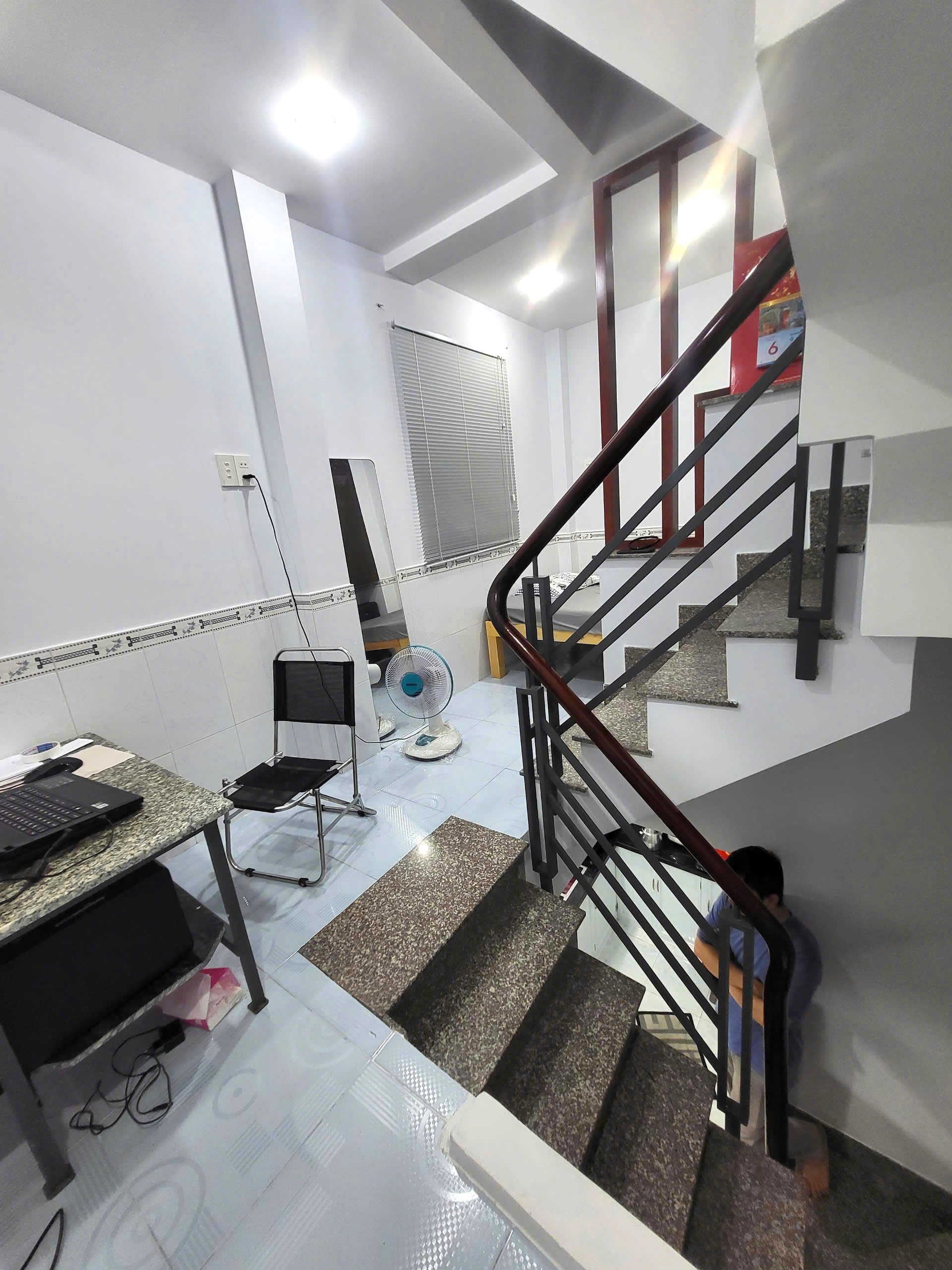 Bán Nhà Mới 3 Tầng Full Nội Thất, Hẻm 4.5m, Gần Kha Vạn Cân - Giá Chỉ 2.6 Tỷ (Linh Đông) SHR - Ảnh 1